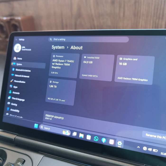 Laptop Consolă - GPD WIN - Ryzen 7 - 7000serie - 64GB - 2TB
