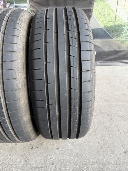 215/55/17 DUNLOP 2бр