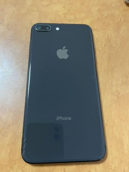 Iphone 8+ продается