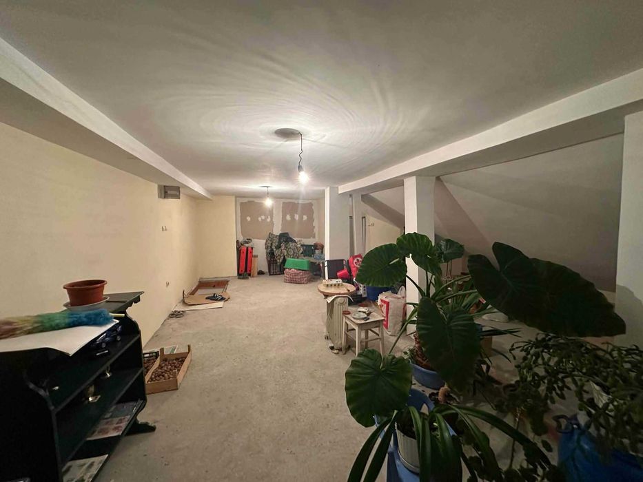 Vand apartament 2 camere 50mp + mansarda Campulung Muscel