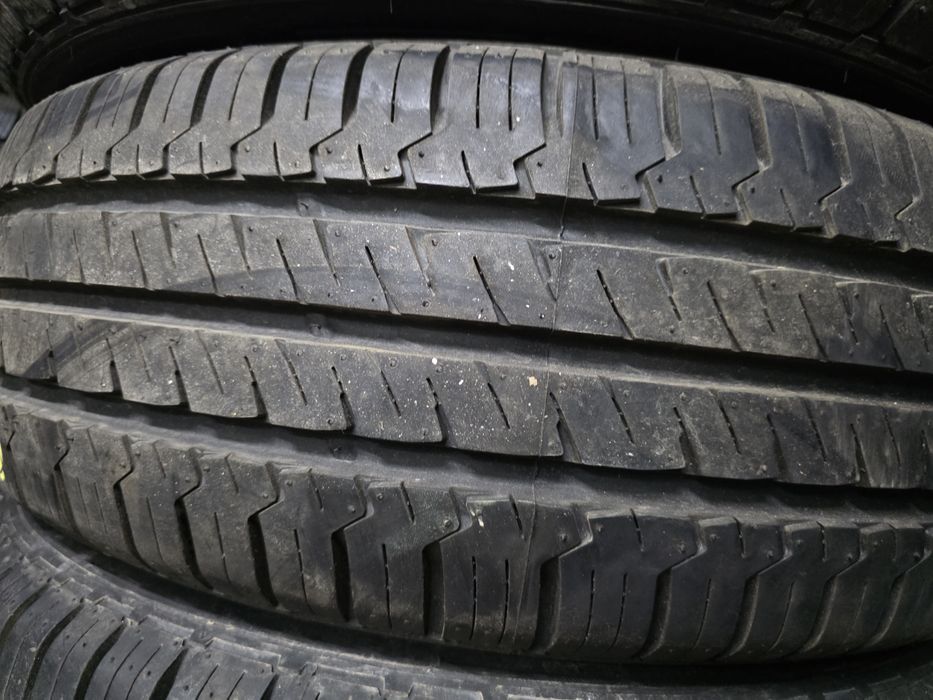 4бр Летни гуми за бус 215 70 15С - Hankook