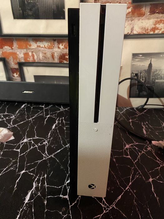 Xbox one s de 365 gb