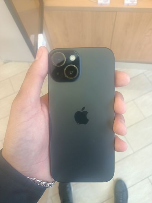 iPhone 15 128 Гб
