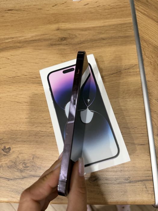 Продаю iphone 14 pro max 256 гб