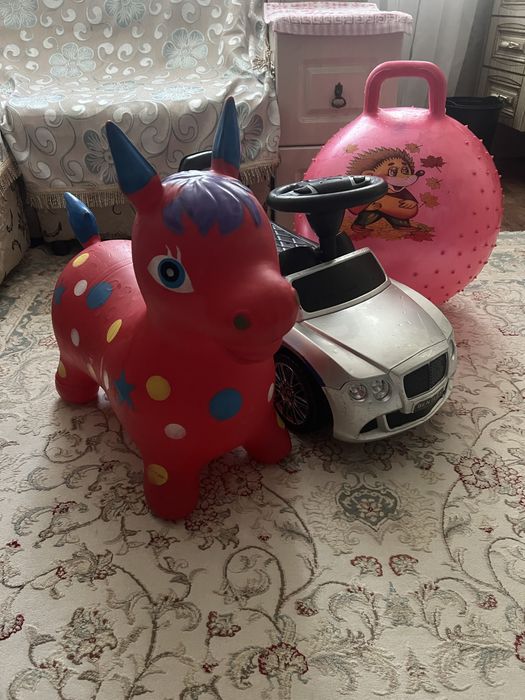 Детская толкар машинка