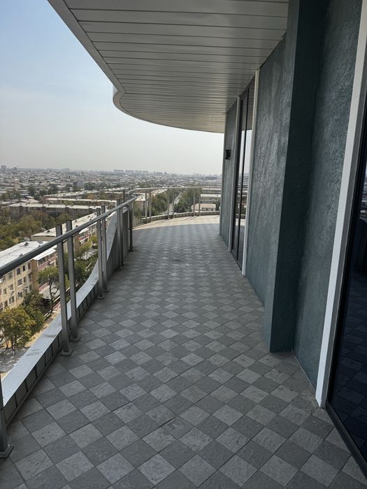 Продается квартира ( коробка )