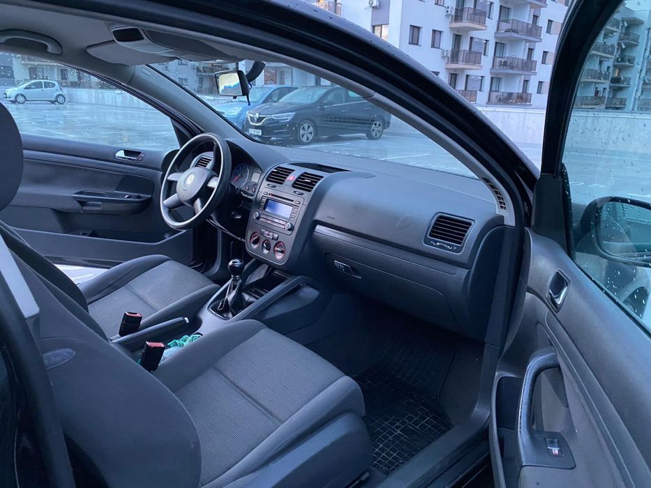 VOLKSWAGEN Golf 2005 — imagine 4
