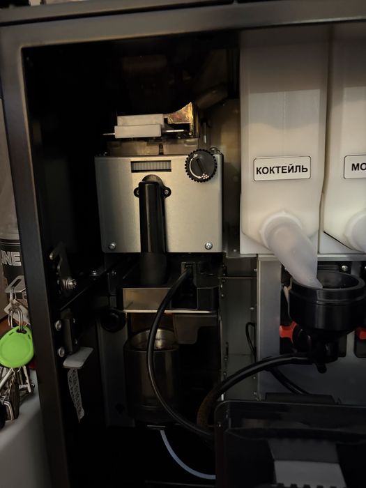 Кофейныйавтомат JETINNO JL22-ES4C