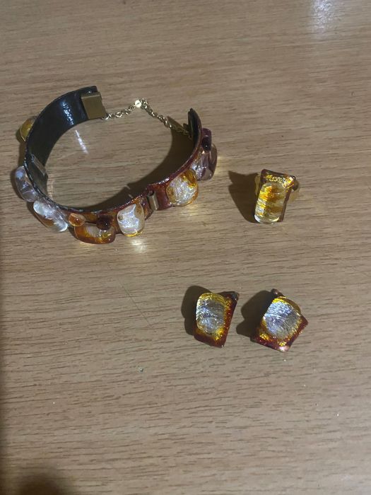 Браслеты с камнями Сваровски