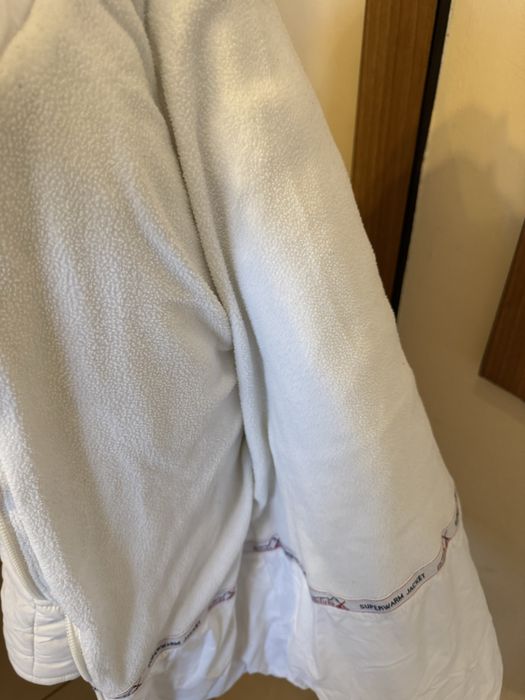 Зимно много дебело яке,дълго с качулка подплатено 164р.със забележка