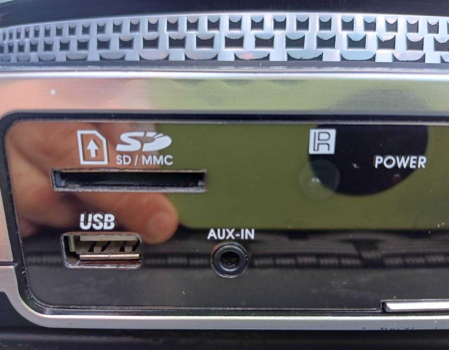 Pick-up AEG MC 4420 USB card inregistrare
