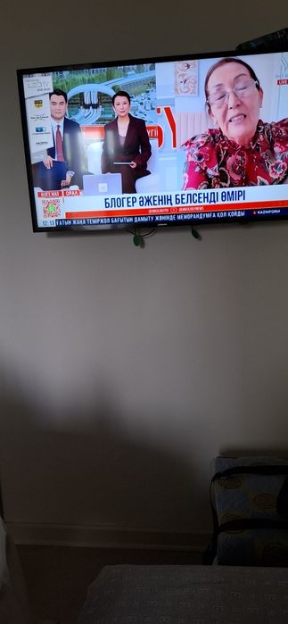 Продам телевизор Самсунг.