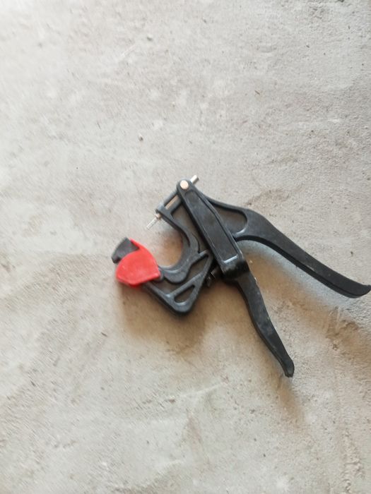 Щипцы для биркования животных