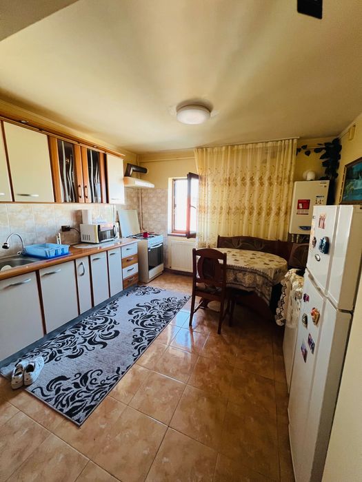 Apartament de închiriat Rm Sărat
