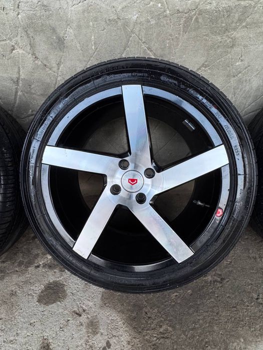 Vossen Diska + Balon, R.17