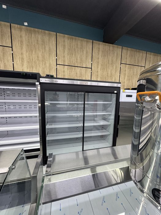 Xoladelniklar xar xil turdagi sotiladi xammassi yangi