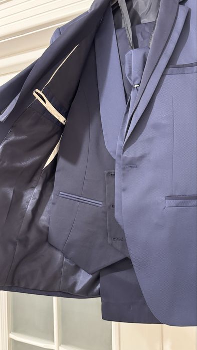 Costum elegant slim fit