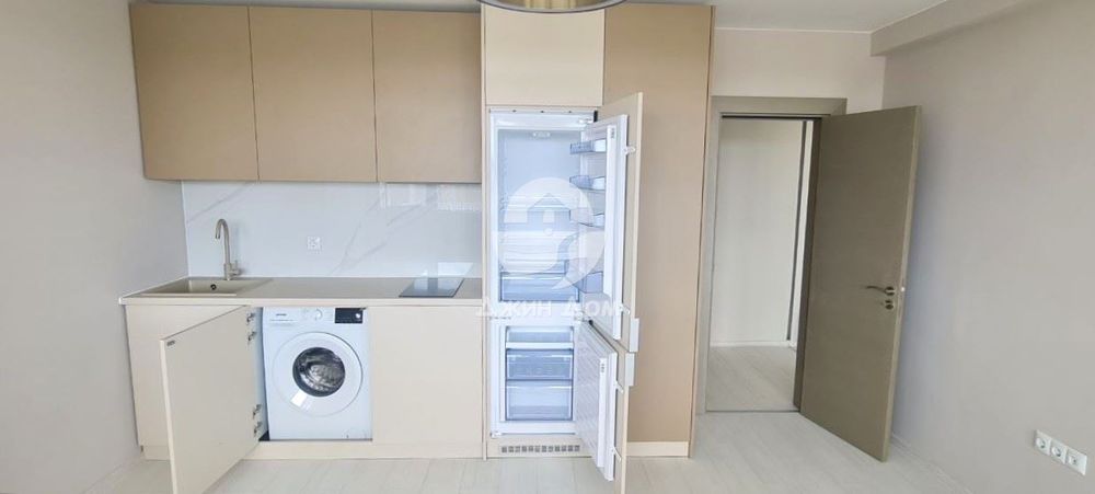 Двустаен апартамент в к-с „Ж’адор Сикрет Гардън“, к.к. Слънчев бряг