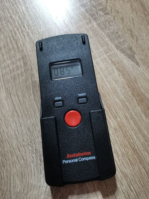 Autohelm. Personal compass. Busolă
