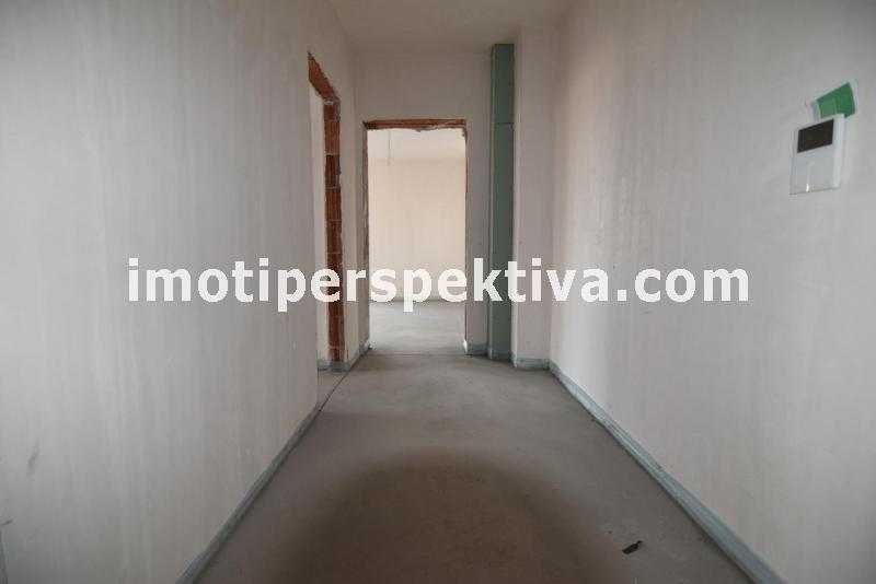 реф.18629 Среден етаж, изложение-юг/изток, АКТ 16-Новия маг. Лидъл!