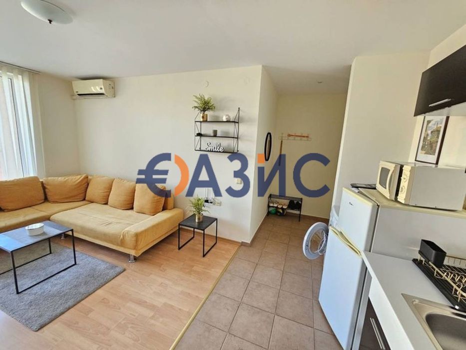 Продава се Двустаен апартамент в к.к. Слънчев бряг - 56 кв.м за 1322 €/кв.м - Снимка #8