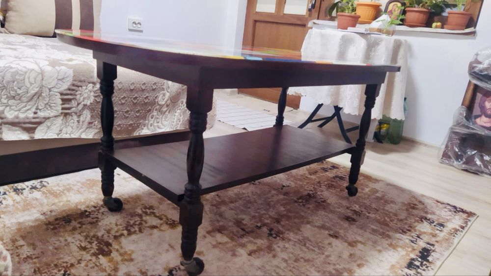 Холна разтегателна дървена маса