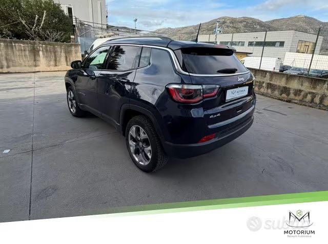 Jeep Compas 1.4i автоматик 4х4 2018год.