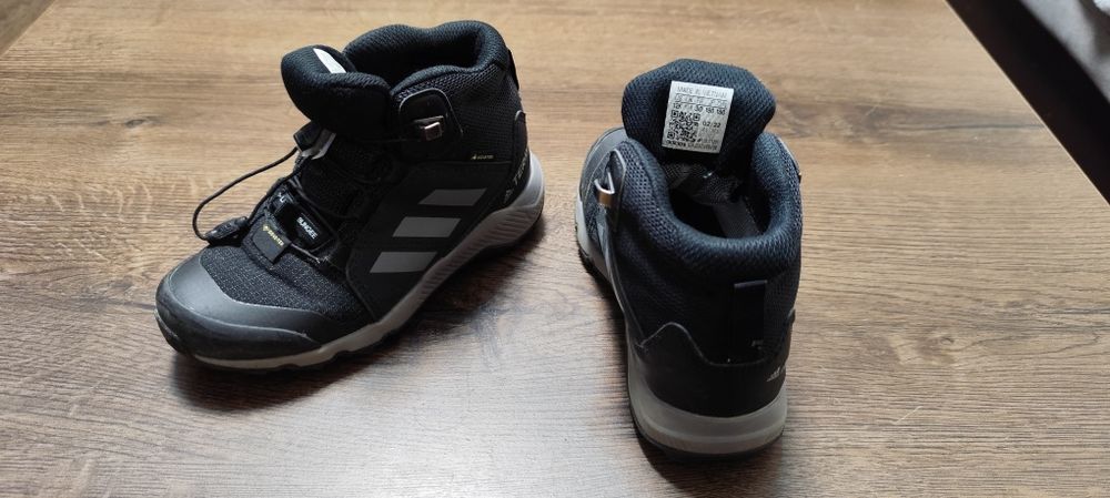 Маратонки  adiddas puma 10лв