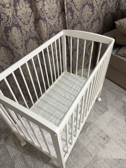 Продам кроватку