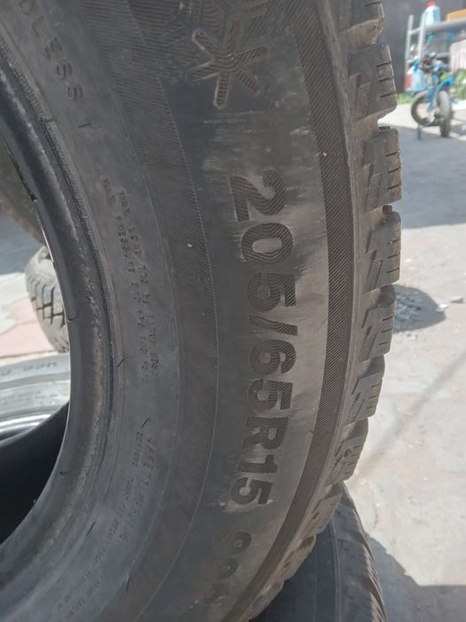 Продам 2пары покрышек.
