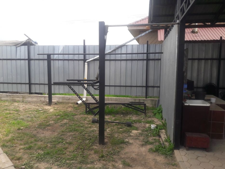 Продам дом с магазином