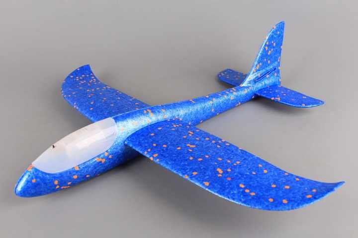 Детска играчка Самолет Светещ стиропорен самолет за хвърляне 48 см