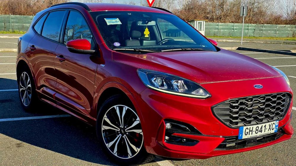 Ford Kuga 2.5  Hybrid ST-Line