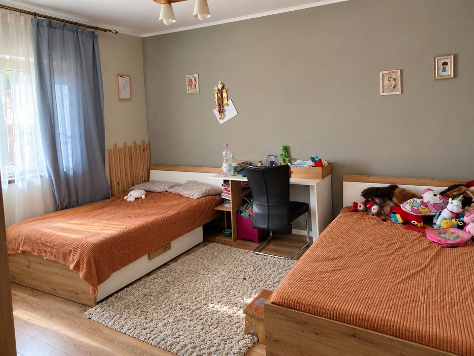 Casa de vânzare în Santandrei