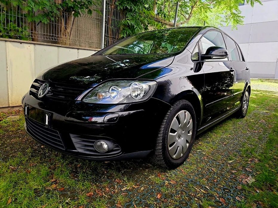 VW Golf Plus 2.0TDI

2.0TDI