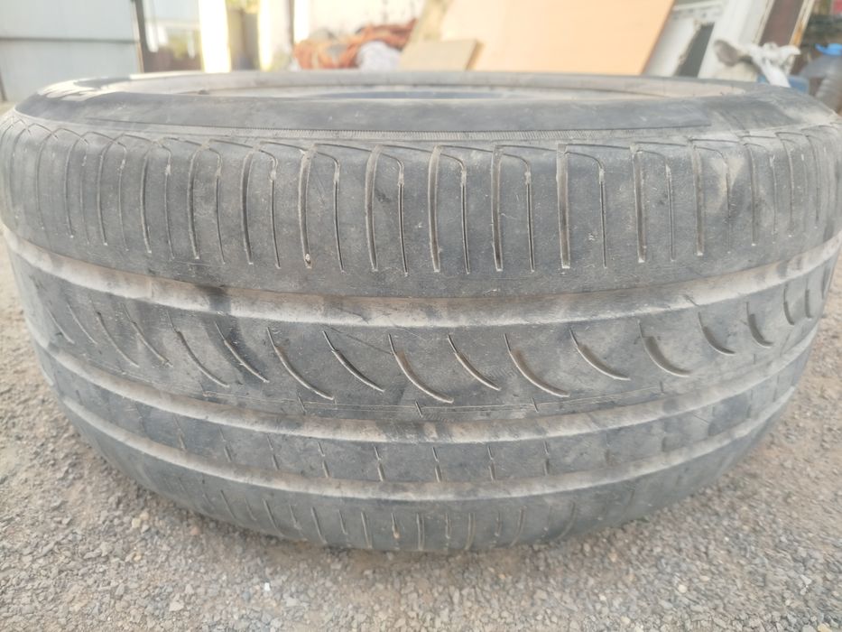 Покрышка от Мерседес