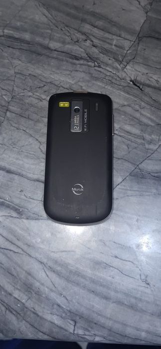 Телефон Android 2.1