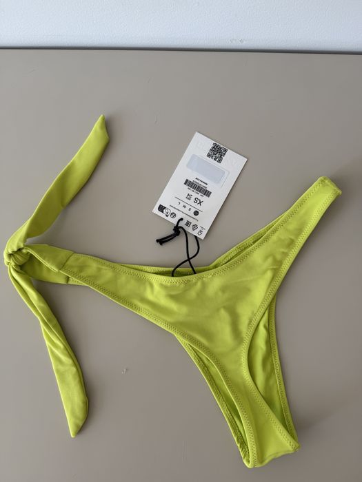 Чисто ново долнище бански