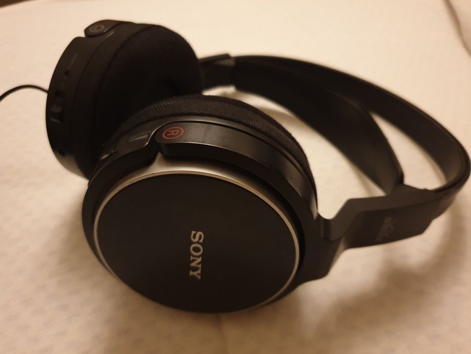 Casti wireless Sony RF810R