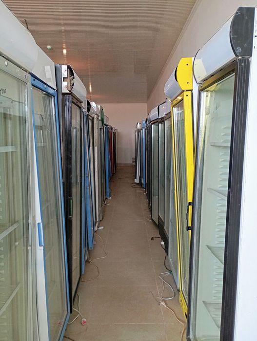 Витирине холодильник