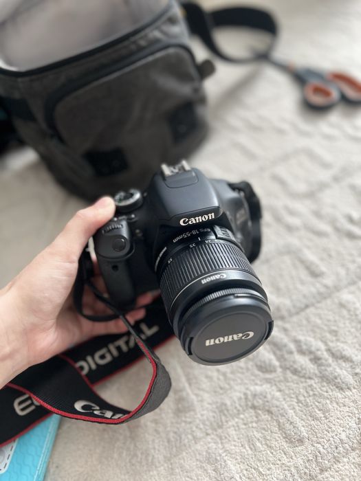 Фотоаппарат Canon EOS 600D