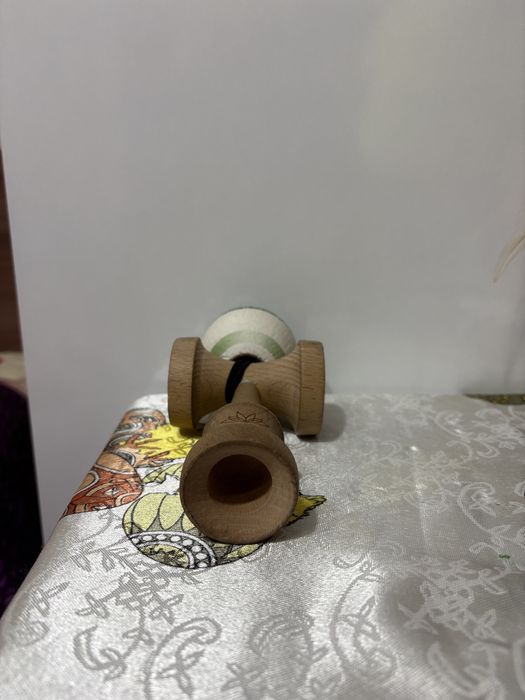 Vand Kendama LOTUS Green V2