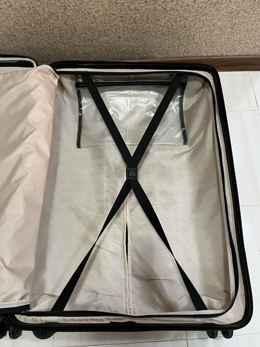 Голям куфар с 4 колелца