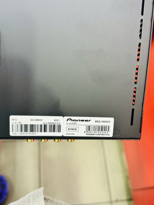 DEQ-100ACH sound processor