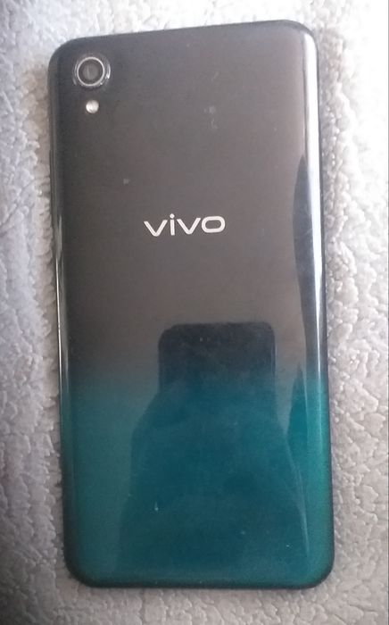Vivo Y1s 32 гигабайт