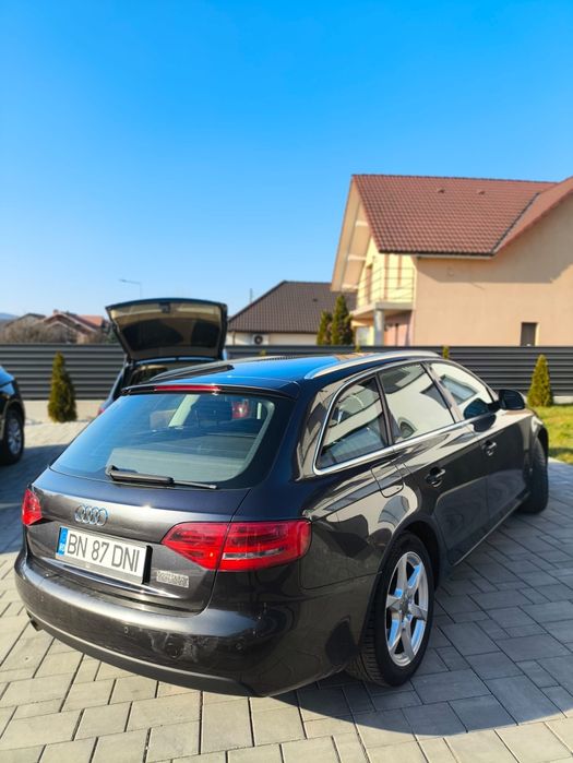 Vând Audi A4 B8, 2.0 TDI 170 CP, 2009.