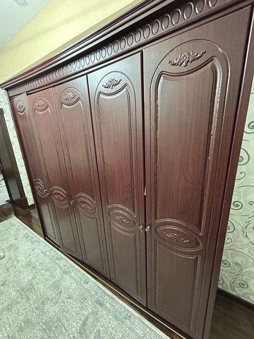 Продается Шкаф в хорошем состоянии