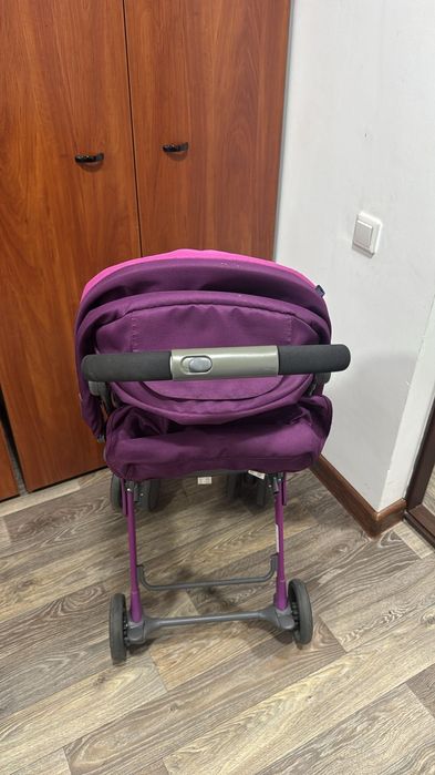 Продам коляску детскую Chicco