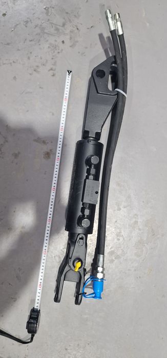 Tirant lateral spate hidraulic tractor utilaje agricole pret 1990 lei