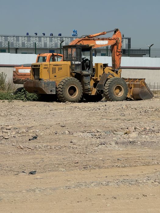 Pogruzchik sotiladi, 2016-yil, ideal holatda